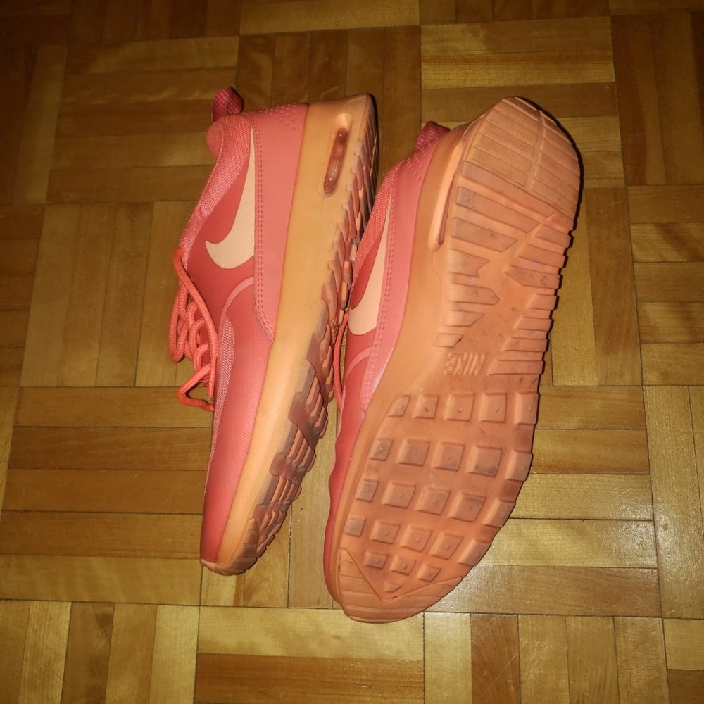 NIKE AIR MAX THEA (worn twice) - Picture 3 of 4